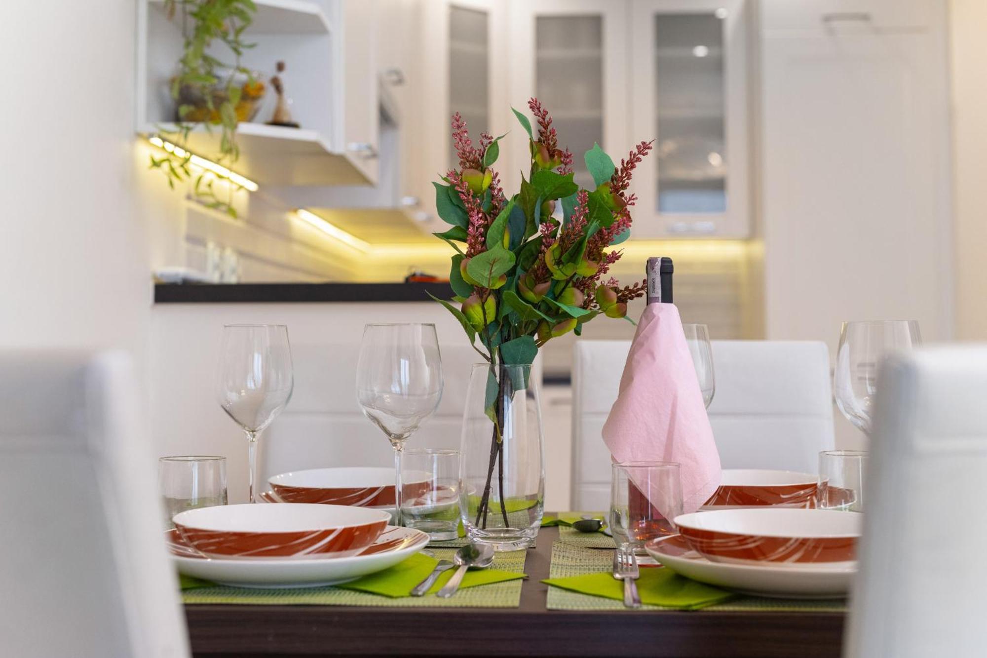 Comfortable Apartment Krakowska Wroclaw With Free Parking By Noclegi Renters المظهر الخارجي الصورة