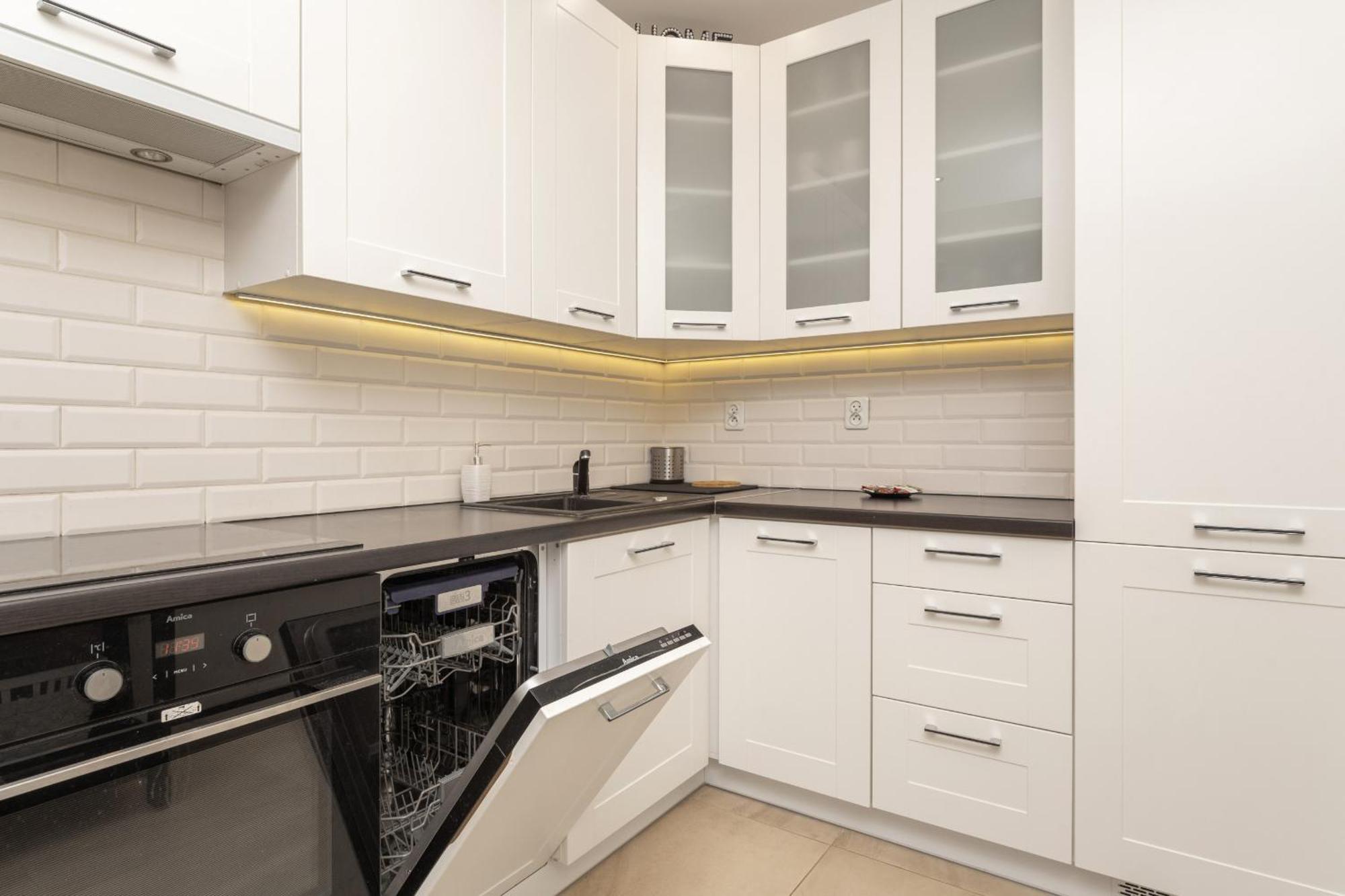 Comfortable Apartment Krakowska Wroclaw With Free Parking By Noclegi Renters المظهر الخارجي الصورة